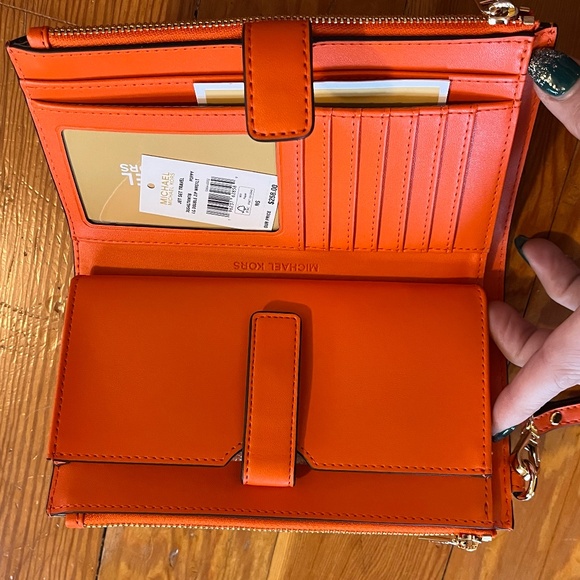 NWT Michael Kors Jet Set Large Ombré Logo Double Zip Wristlet Poppy - Picture 4 of 7